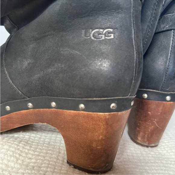 UGG Black Leather bootie, Layne, women's 8. Like new condition. - Picture 9 of 15